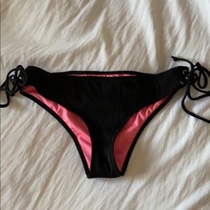 NEVER WORN! PINK black bikini bottoms!